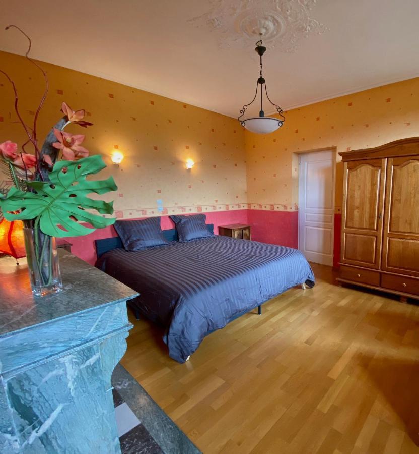 Chambre Hote Villa Sainte Barbe Mirecourt Bagian luar foto