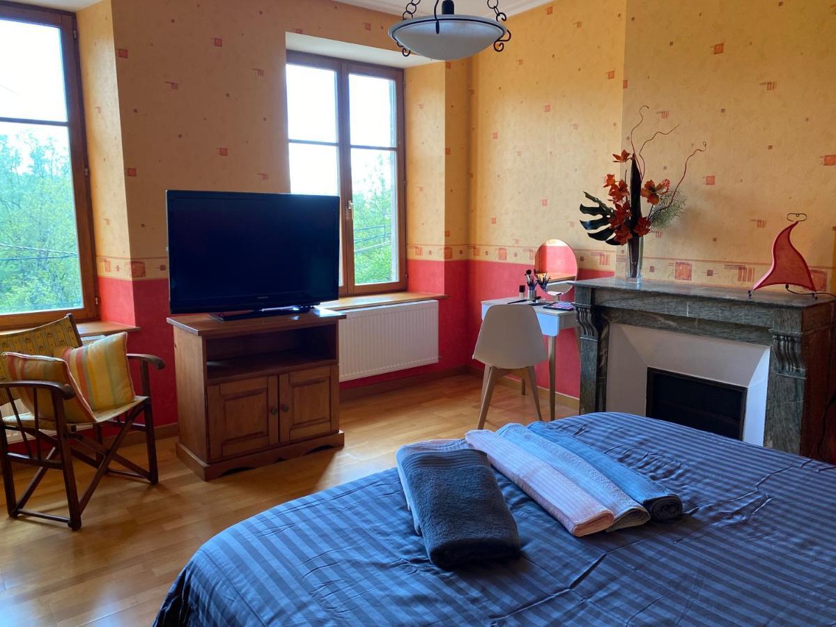 Chambre Hote Villa Sainte Barbe Mirecourt Bagian luar foto
